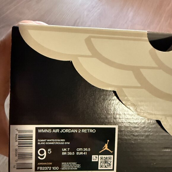 Jordan 2 Retro Soft Pink - W9.5 - Picture 4 of 8